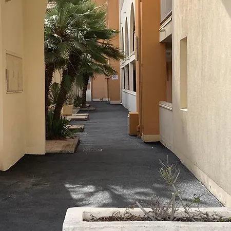 Location Au Cap D'agde Appartement *