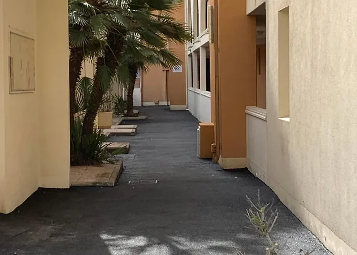 Location Au Cap D'agde 아파트 *